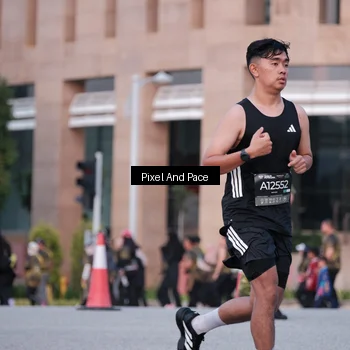 Runner Photo 6762230