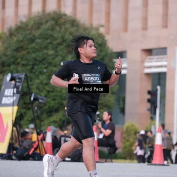 Runner Photo 6762255