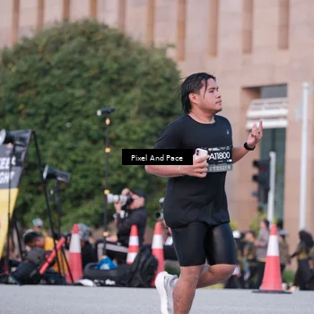 Runner Photo 6762269