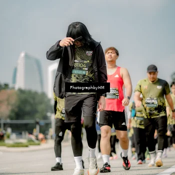 Runner Photo 6762273