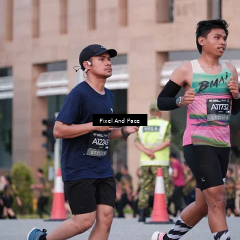 Runner Photo 6762291