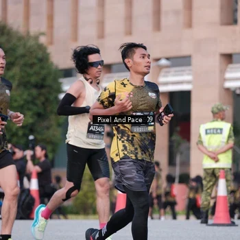 Runner Photo 6762303
