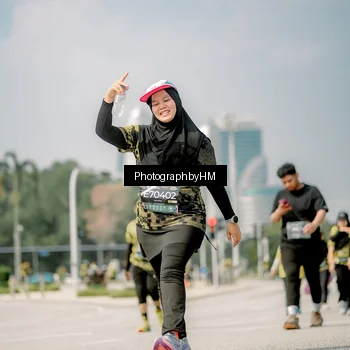 Runner Photo 6762310