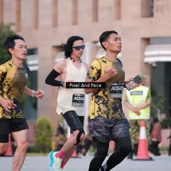Runner Photo 6762321