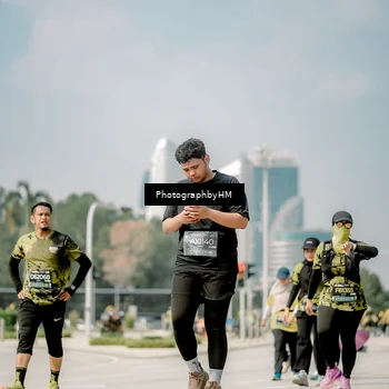 Runner Photo 6762333