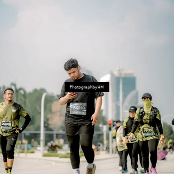 Runner Photo 6762340