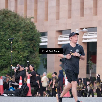 Runner Photo 6762364