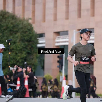 Runner Photo 6762365