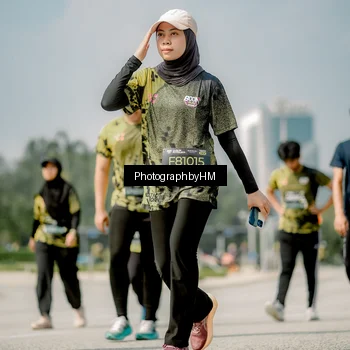 Runner Photo 6762373