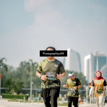 Runner Photo 6762408