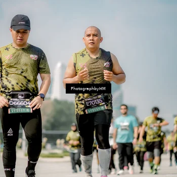 Runner Photo 6762540
