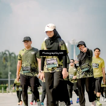 Runner Photo 6762579