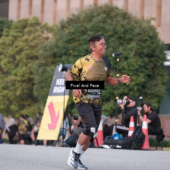 Runner Photo 6762611