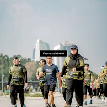 Runner Photo 6762636
