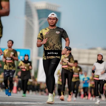Runner Photo 6762682