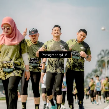 Runner Photo 6762692