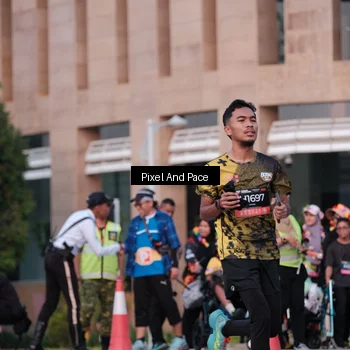 Runner Photo 6762886
