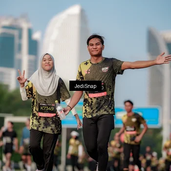 Runner Photo 6762969