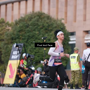 Runner Photo 6762972