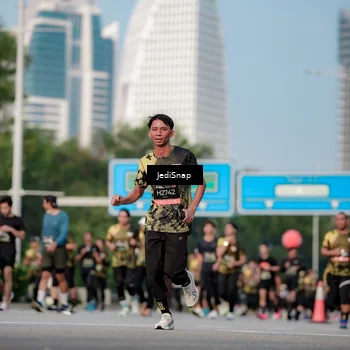 Runner Photo 6762998