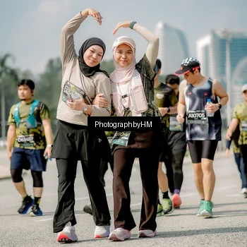 Runner Photo 6763003