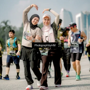 Runner Photo 6763012