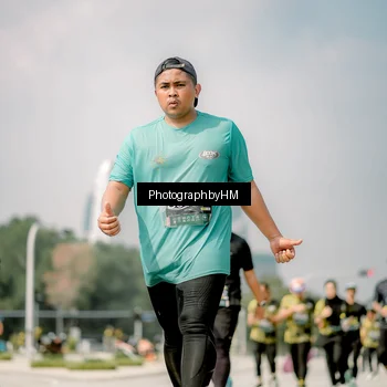 Runner Photo 6763028