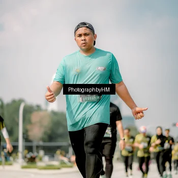 Runner Photo 6763029