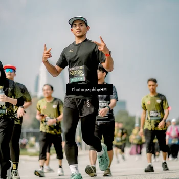 Runner Photo 6763034
