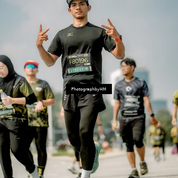 Runner Photo 6763035