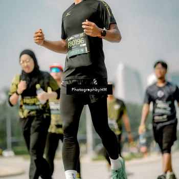 Runner Photo 6763039