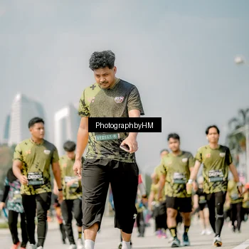 Runner Photo 6763060