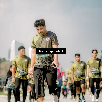 Runner Photo 6763063