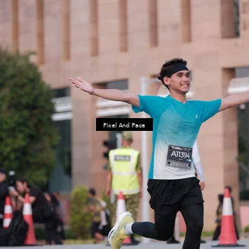 Runner Photo 6763073