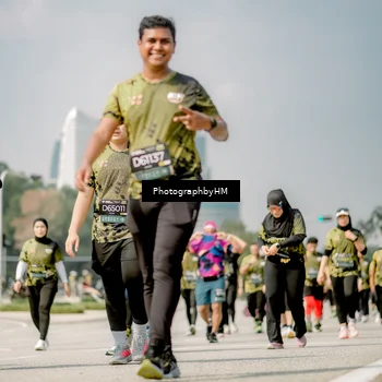 Runner Photo 6763101