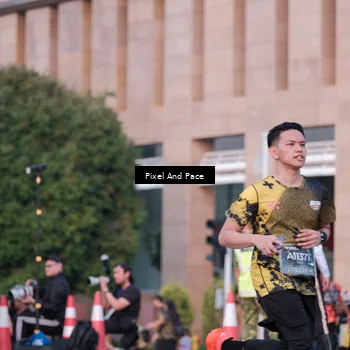 Runner Photo 6763106