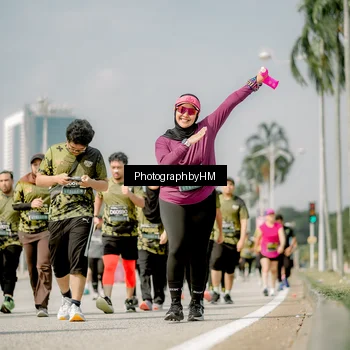 Runner Photo 6763118