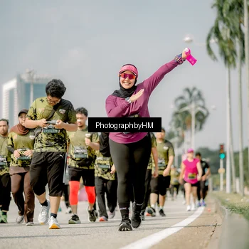 Runner Photo 6763119