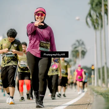 Runner Photo 6763146