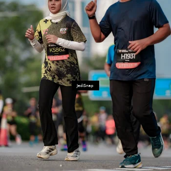 Runner Photo 6763147