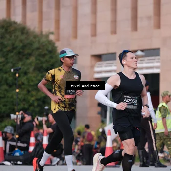 Runner Photo 6763166