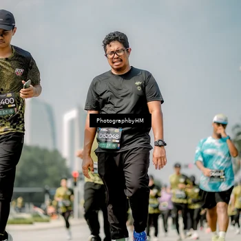 Runner Photo 6763176