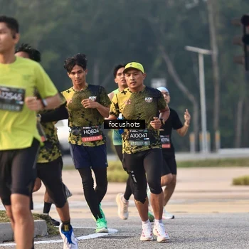 Runner Photo 6763201