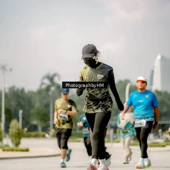 Runner Photo 6763202