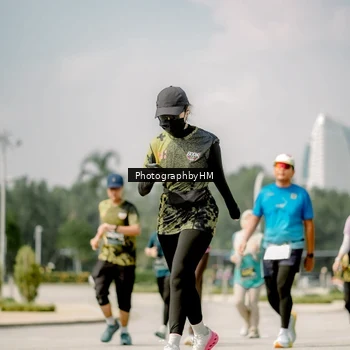 Runner Photo 6763206
