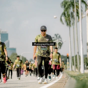 Runner Photo 6763208