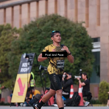 Runner Photo 6763247