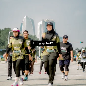Runner Photo 6763309