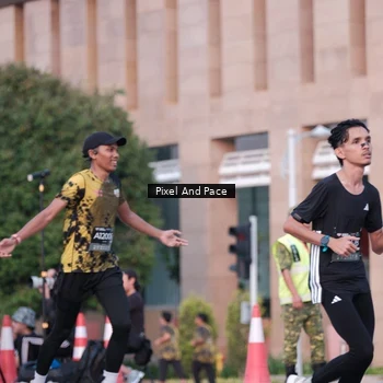 Runner Photo 6763310