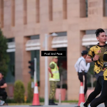 Runner Photo 6763339